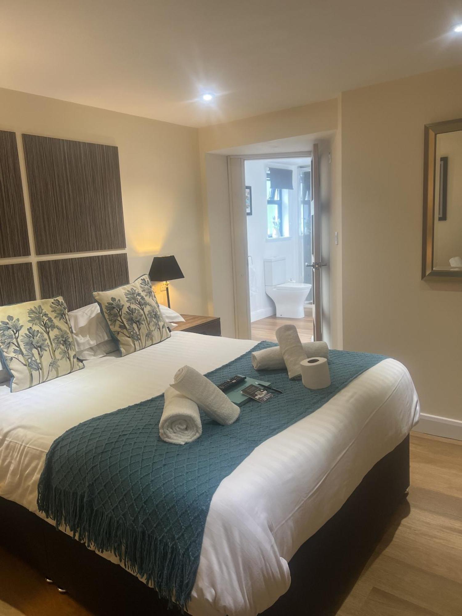 The Wilson Arms Bed & Breakfast Torver Room photo